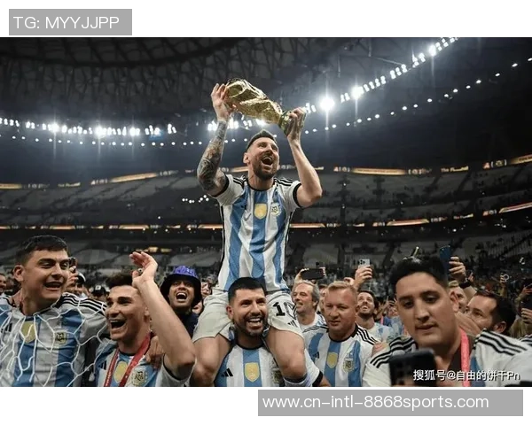 皇马传奇卡洛斯用自己苦楚阅历盛赞梅西，球迷：这样吹一点不为过